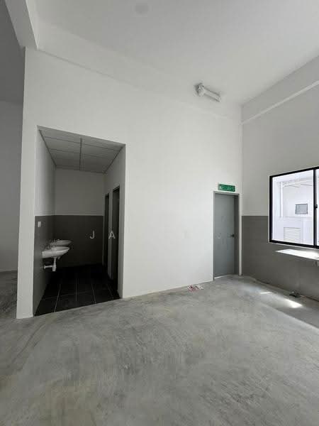 Shop / Office untuk Disewa di Austin Crest (Johor Bahru) - Janice . - Interior - PropertyGuru.com.my