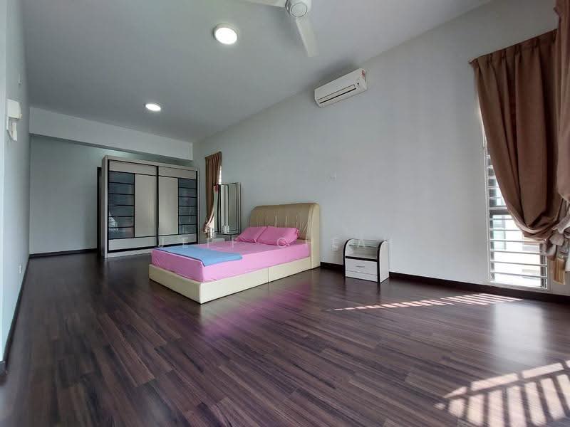 Rumah Berkembar untuk Dijual di Taman Saujana Suria (Kajang) - Jeff Cheah - Bedroom - PropertyGuru.com.my