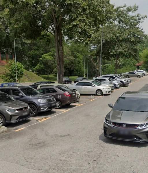 Shop / Office for Rent in Bandar Sungai Long (Selangor) - Rachel Ngu - Car Park - PropertyGuru.com.my