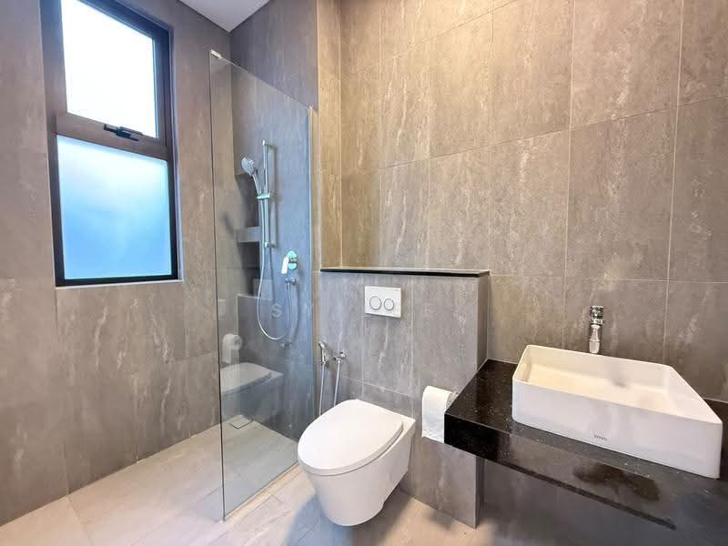 Bungalow House for Rent in Bandar Gamuda Cove (Dengkil) - SY Lee - Bathroom - PropertyGuru.com.my