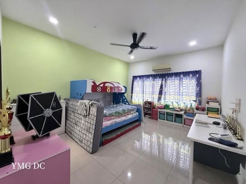 Semi-Detached House for Sale in Taman Sri Andalas (Klang) - Raymond Choo - Bedroom - PropertyGuru.com.my