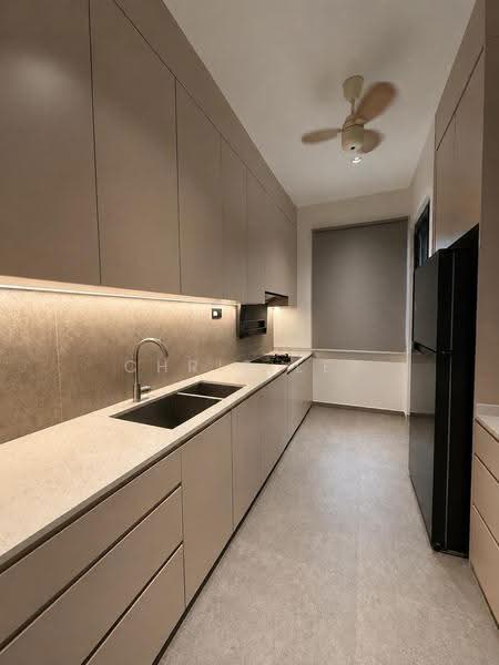 Semi-Detached House for Sale in Telok Panglima Garang (Selangor) - Chris Lee - Kitchen - PropertyGuru.com.my