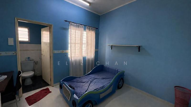 Rumah Teres 2-Tingkat untuk Dijual di Bandar Sri Damansara (Selangor) - Eliz Chan - Bedroom - PropertyGuru.com.my