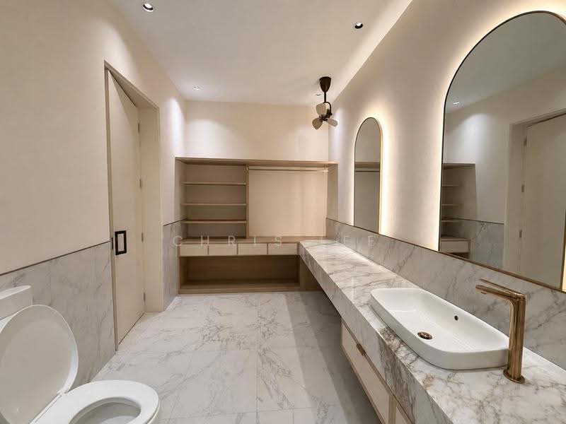 Rumah Berkembar untuk Dijual di Eco Sanctuary (Telok Panglima Garang) - Chris Lee - Bathroom - PropertyGuru.com.my