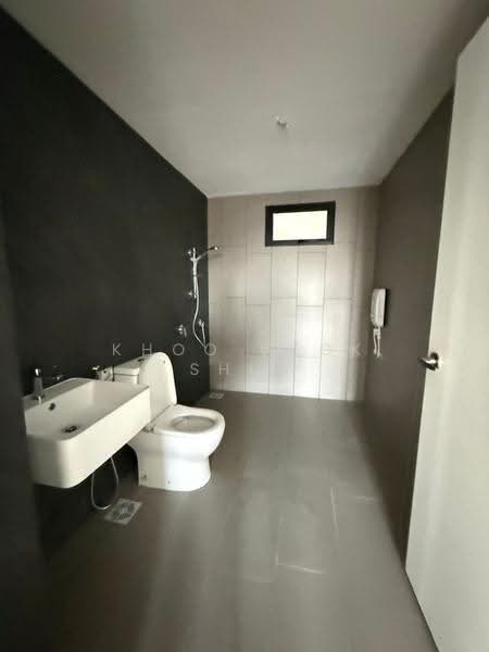 Condominium for Sale at Tuai Timur - KHOO GEOK SHIM - Bathroom - PropertyGuru.com.my