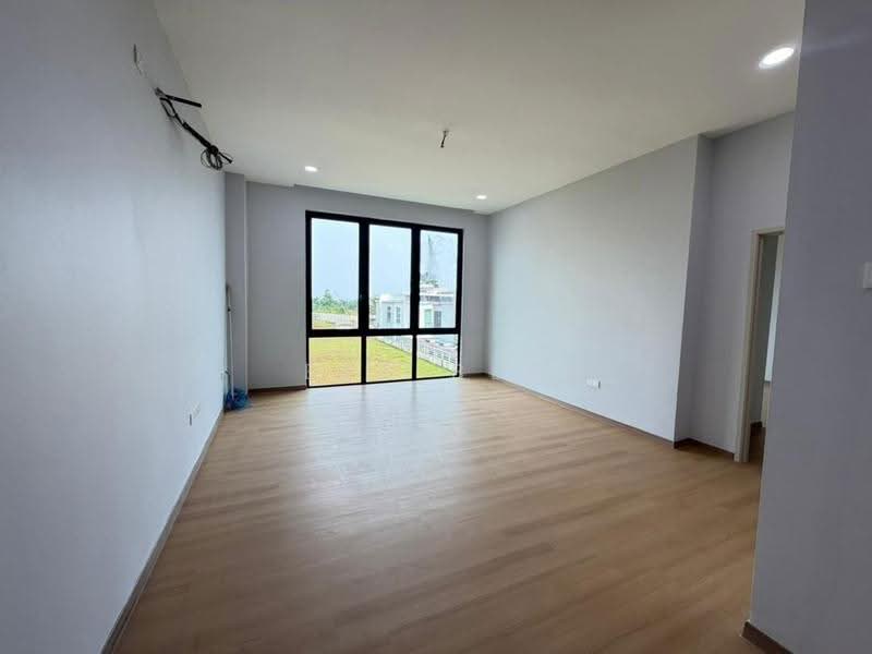 Rumah Berkembar untuk Dijual di Austin Heights (Tebrau) - Bee Bee - PropertyGuru.com.my