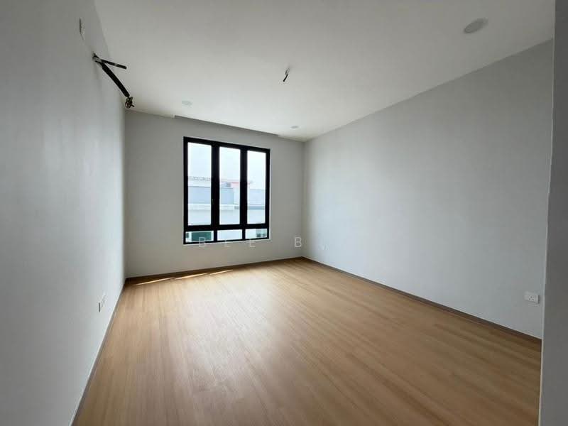 Rumah Berkembar untuk Dijual di Austin Heights (Tebrau) - Bee Bee - PropertyGuru.com.my