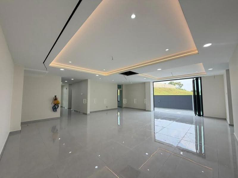 Rumah Berkembar untuk Dijual di Austin Heights (Tebrau) - Bee Bee - PropertyGuru.com.my