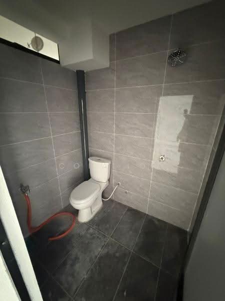 Flat for Sale at Taman Putri Kulai - Cora Loh - Bathroom - PropertyGuru.com.my