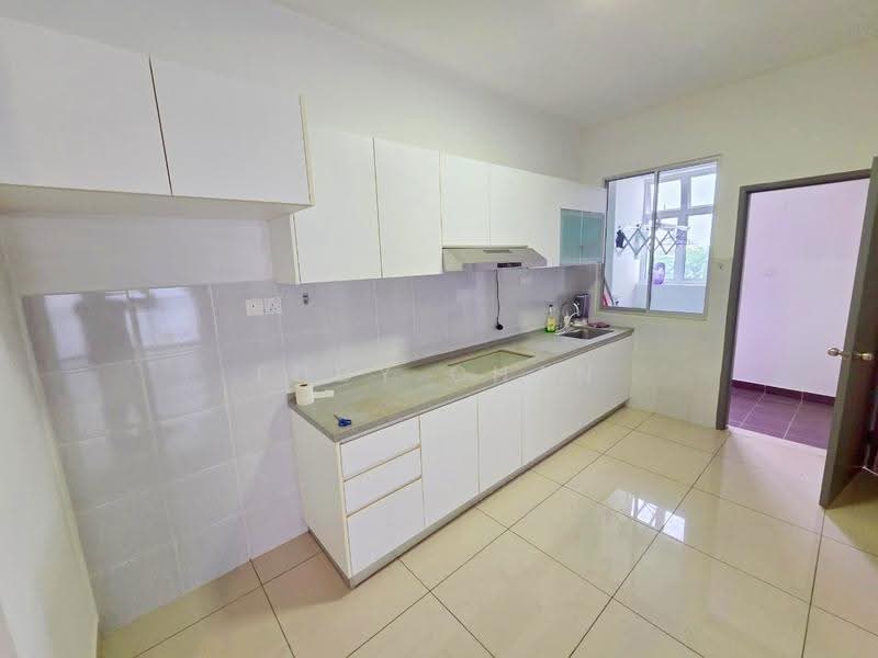 Kondominium untuk Dijual di The Aliff Residences (Alif Utama) - Eddy Chan - Kitchen - PropertyGuru.com.my