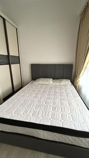 Service Residence for Sale at Quinn Residence - Yanny Siow - Bedroom - PropertyGuru.com.my