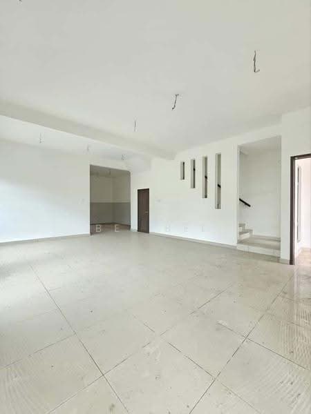 Rumah Teres 2-Tingkat untuk Dijual di Taman Seri Austin (Tebrau) - Bee Bee - PropertyGuru.com.my