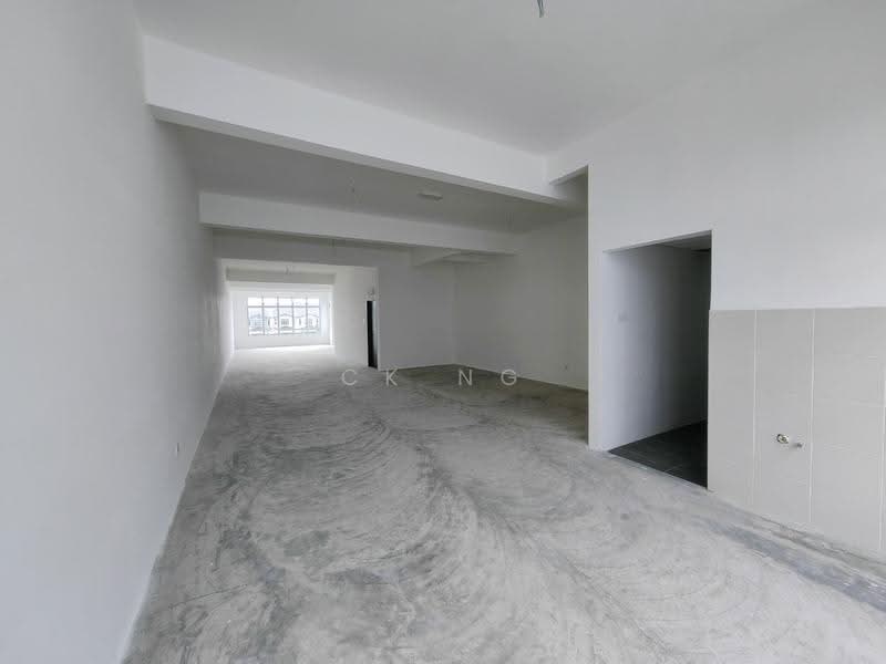 Shop / Office for Sale in Austin Crest (Johor Bahru) - CK Ng - Interior - PropertyGuru.com.my