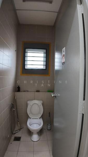 Shop / Office for Rent in Shah Alam (Selangor) - Christine Tan - Bathroom - PropertyGuru.com.my