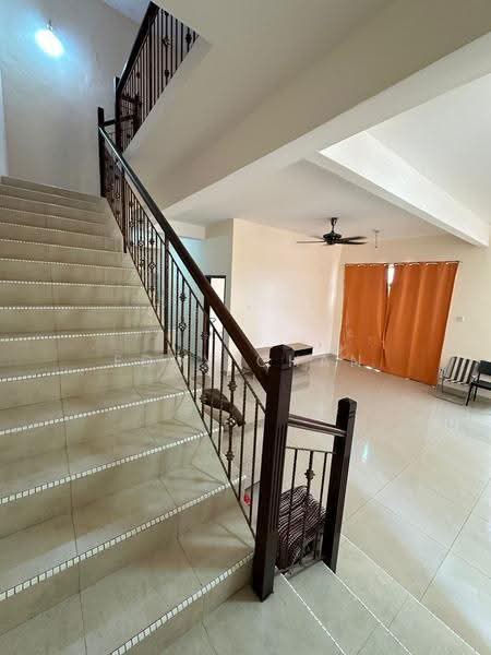 Rumah Kluster untuk Dijual di Bandar Putra Kulai (Kulai) - Eddy Chan - Living Room - PropertyGuru.com.my