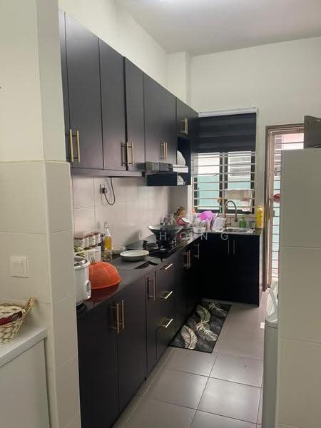2-storey Terraced House for Sale in Setia Indah (Setia Alam) - KH Chong - Kitchen - PropertyGuru.com.my
