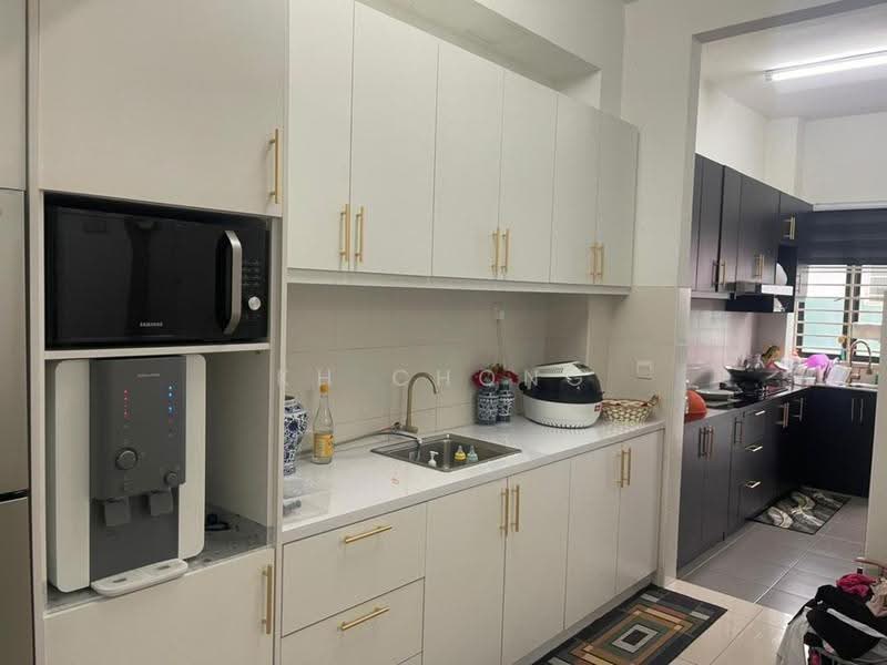 2-storey Terraced House for Sale in Setia Indah (Setia Alam) - KH Chong - Kitchen - PropertyGuru.com.my