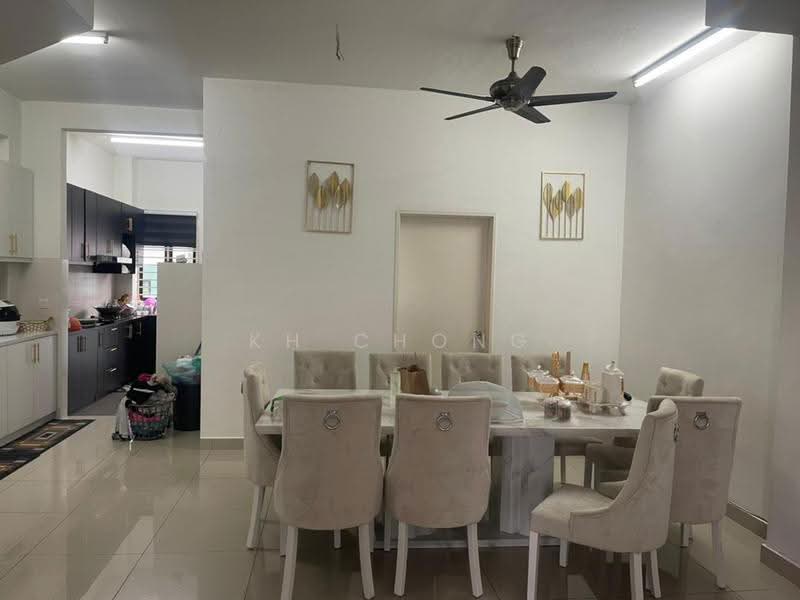 2-storey Terraced House for Sale in Setia Indah (Setia Alam) - KH Chong - Kitchen - PropertyGuru.com.my