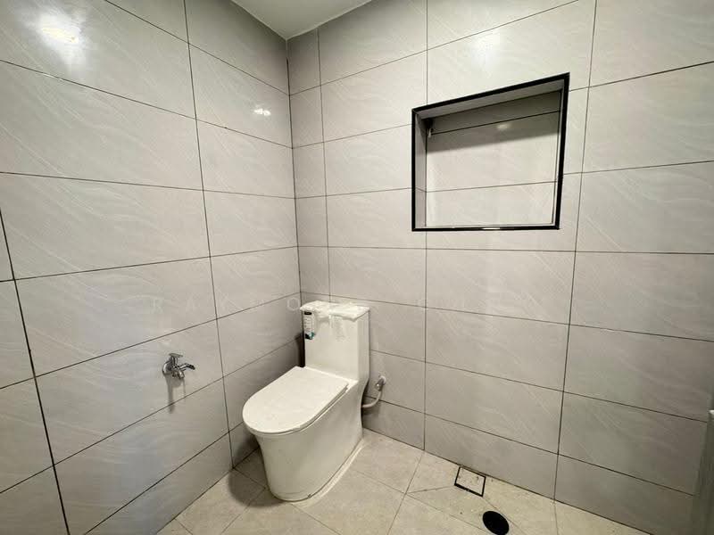 Rumah Teres 2-Tingkat untuk Dijual di Taman Gembira (Klang) - Raymond Choo - Bathroom - PropertyGuru.com.my