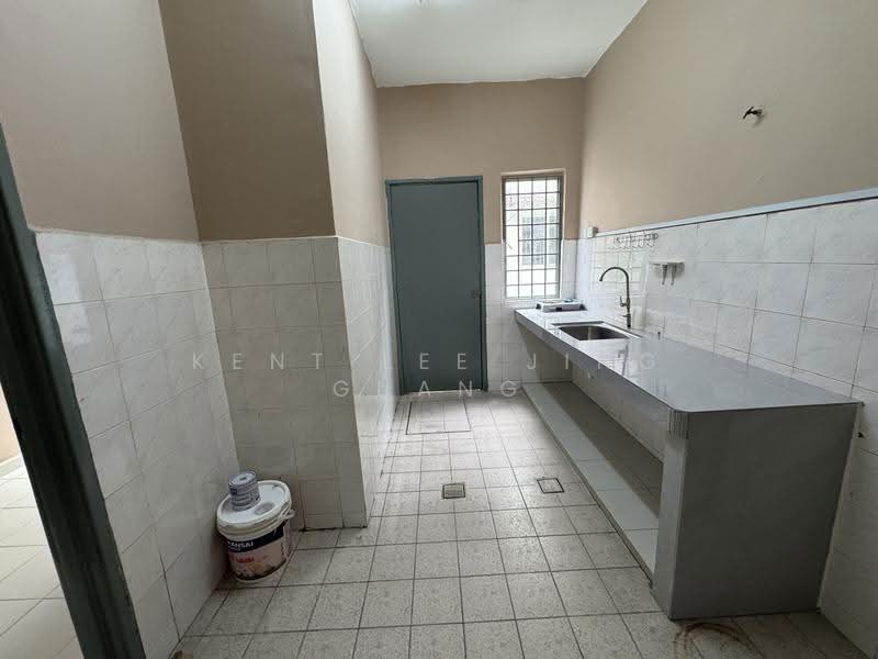 Rumah Teres 2-Tingkat untuk Dijual di Taman Sentosa (Klang) - Kent Lee Jing Guang - Kitchen - PropertyGuru.com.my