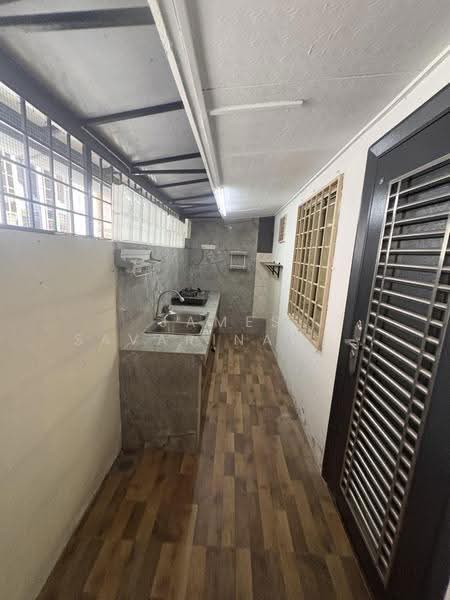 Rumah Teres 1-Tingkat untuk Dijual di Taman Cuepacs (Cheras) - James Savarinathan - Kitchen - PropertyGuru.com.my