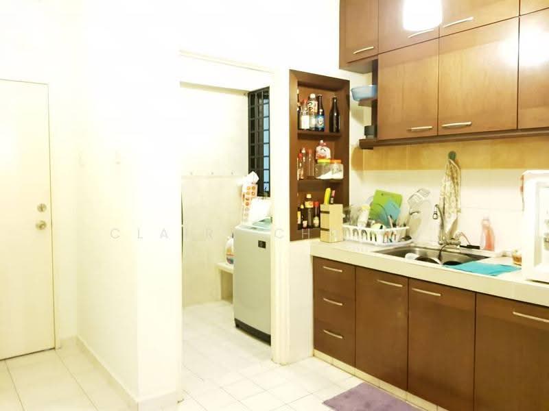 Pangsapuri untuk Dijual di Anjung Hijau (Greenfields) - Claire Choong - Kitchen - PropertyGuru.com.my