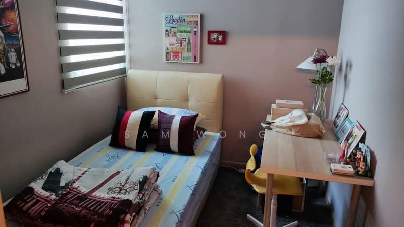 Service Residence for Sale at Vista Alam Serviced Apartment - Sam Wong - Bedroom - PropertyGuru.com.my