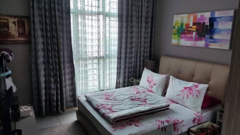 Service Residence for Sale at Vista Alam Serviced Apartment - Sam Wong - Bedroom - PropertyGuru.com.my