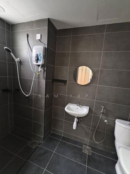 Kediaman Servis untuk Disewa di Midas @ Seri Alam - Sam Yap - Bathroom - PropertyGuru.com.my