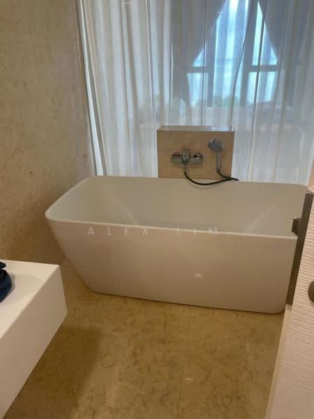 Kediaman Servis untuk Disewa di Jazz Residences - Alex Lim - Bathroom - PropertyGuru.com.my