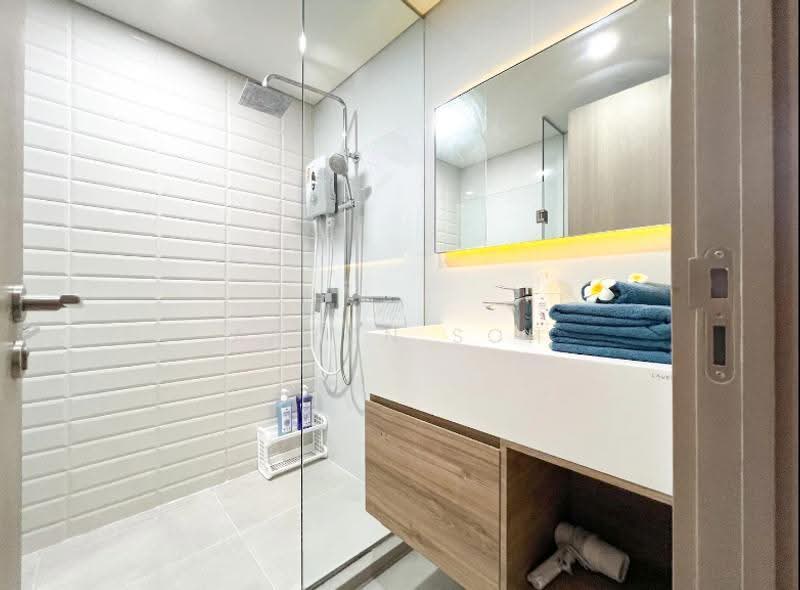 Kediaman Servis untuk Dijual di Seiring Residensi - Aaron Soh - Bathroom - PropertyGuru.com.my