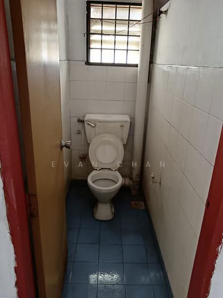 Apartment for Sale at Apartment Harmoni - Evan Chan - Bathroom - PropertyGuru.com.my