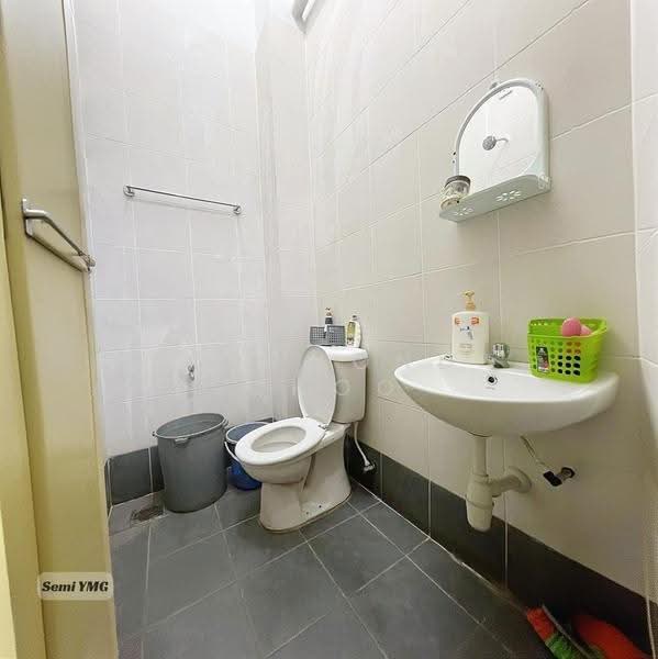 2-storey Terraced House for Sale in Taman Sentosa (Klang) - Raymond Choo - Bathroom - PropertyGuru.com.my