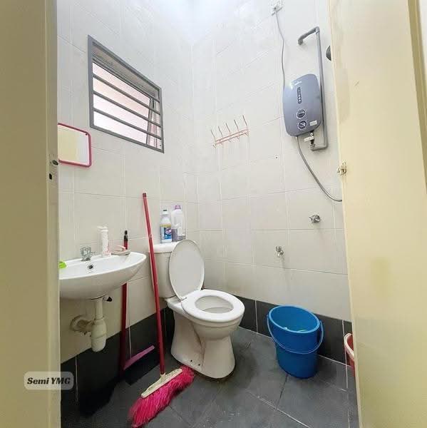 2-storey Terraced House for Sale in Taman Sentosa (Klang) - Raymond Choo - Bathroom - PropertyGuru.com.my