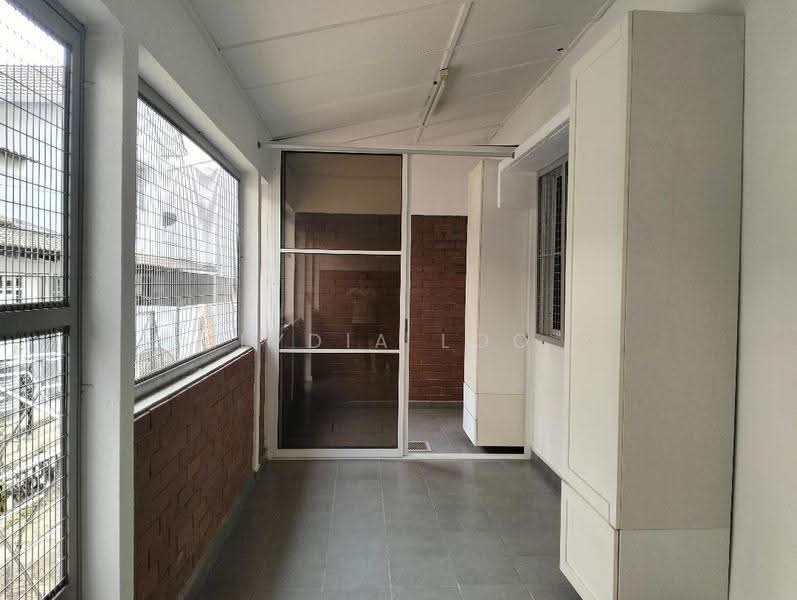 Rumah Teres untuk Disewa di Usj 4 (Subang Jaya) - Lydia Loo - Balcony - PropertyGuru.com.my