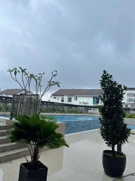 Kediaman Servis untuk Dijual di Gem Suites - Alfred Chua - Exterior - PropertyGuru.com.my