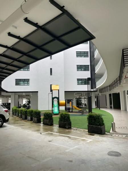 Kediaman Servis untuk Dijual di Gem Suites - Alfred Chua - Exterior - PropertyGuru.com.my