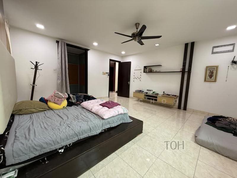 Rumah Berkembar untuk Dijual di Bandar Bukit Tinggi 2 (Klang) - Raymond Choo - Bedroom - PropertyGuru.com.my