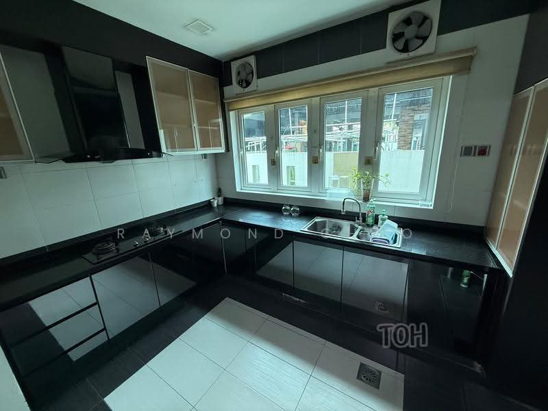 Rumah Berkembar untuk Dijual di Bandar Bukit Tinggi 2 (Klang) - Raymond Choo - Kitchen - PropertyGuru.com.my
