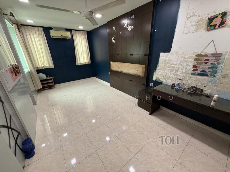 Rumah Berkembar untuk Dijual di Bandar Bukit Tinggi 2 (Klang) - Raymond Choo - Bedroom - PropertyGuru.com.my