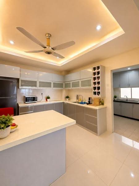 Kondominium untuk Dijual di Putra Marine Resort - KK Kwok - Kitchen - PropertyGuru.com.my