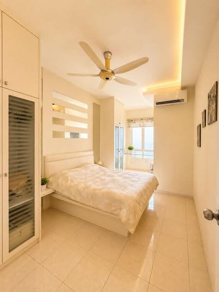 Kondominium untuk Dijual di Putra Marine Resort - KK Kwok - Bedroom - PropertyGuru.com.my
