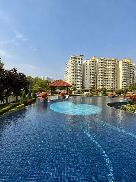 Kondominium untuk Dijual di Putra Marine Resort - KK Kwok - Exterior - PropertyGuru.com.my