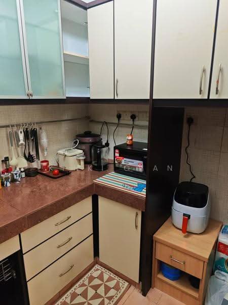 Kondominium untuk Disewa di Bayu Tasik 2 - KINKI CHAN - Kitchen - PropertyGuru.com.my