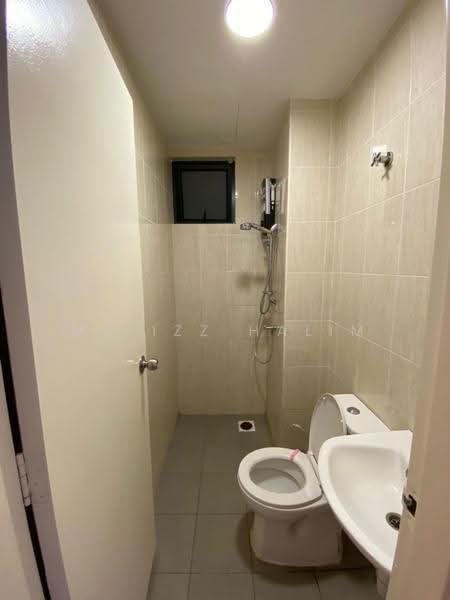Kondominium untuk Disewa di Vista Bangi - Mu'izz Halim - Bathroom - PropertyGuru.com.my