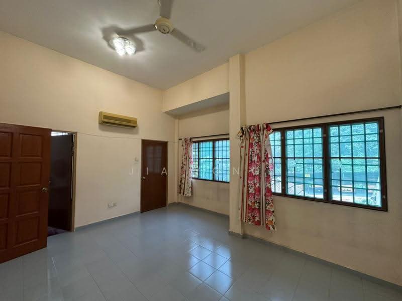 Semi-Detached House for Sale in Sungai Ara (Penang) - Jia Yong - Living Room - PropertyGuru.com.my