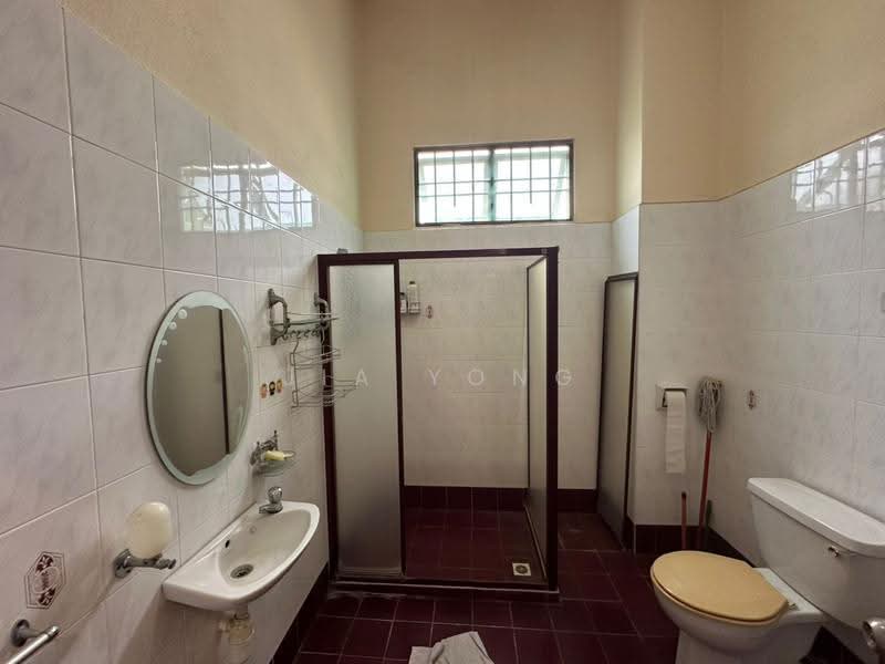 Semi-Detached House for Sale in Sungai Ara (Penang) - Jia Yong - Bathroom - PropertyGuru.com.my