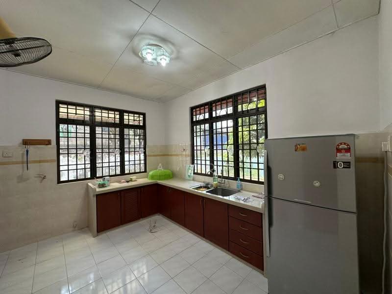 Semi-Detached House for Sale in Sungai Ara (Penang) - Jia Yong - Kitchen - PropertyGuru.com.my