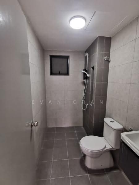 Kondominium untuk Dijual di MiNest Residence - Evan Chan - Bathroom - PropertyGuru.com.my