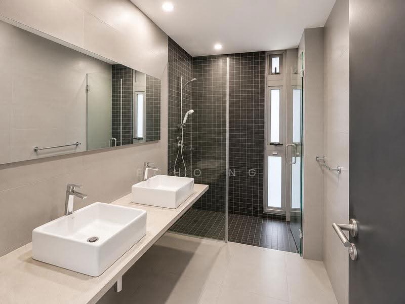Kondominium untuk Dijual di The Breezeway - Echo Ng - Bathroom - PropertyGuru.com.my